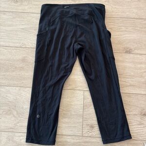 Lululemon Capri Leggings Women’s size 10